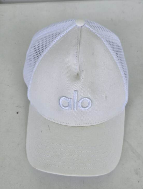 ALO Yoga Other - Alo Yoga White Trucker Hat Mesh Snapback Embroidered Logo Unisex Cap